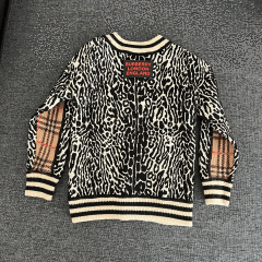 Burberry Kazak 6 yaş 116 cm  Yılbaşı