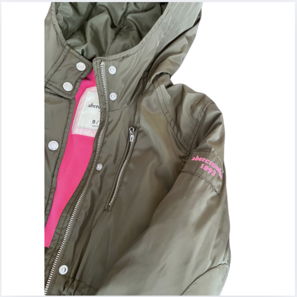 Abercrombie asker yeşili kaban 9 10 yaş