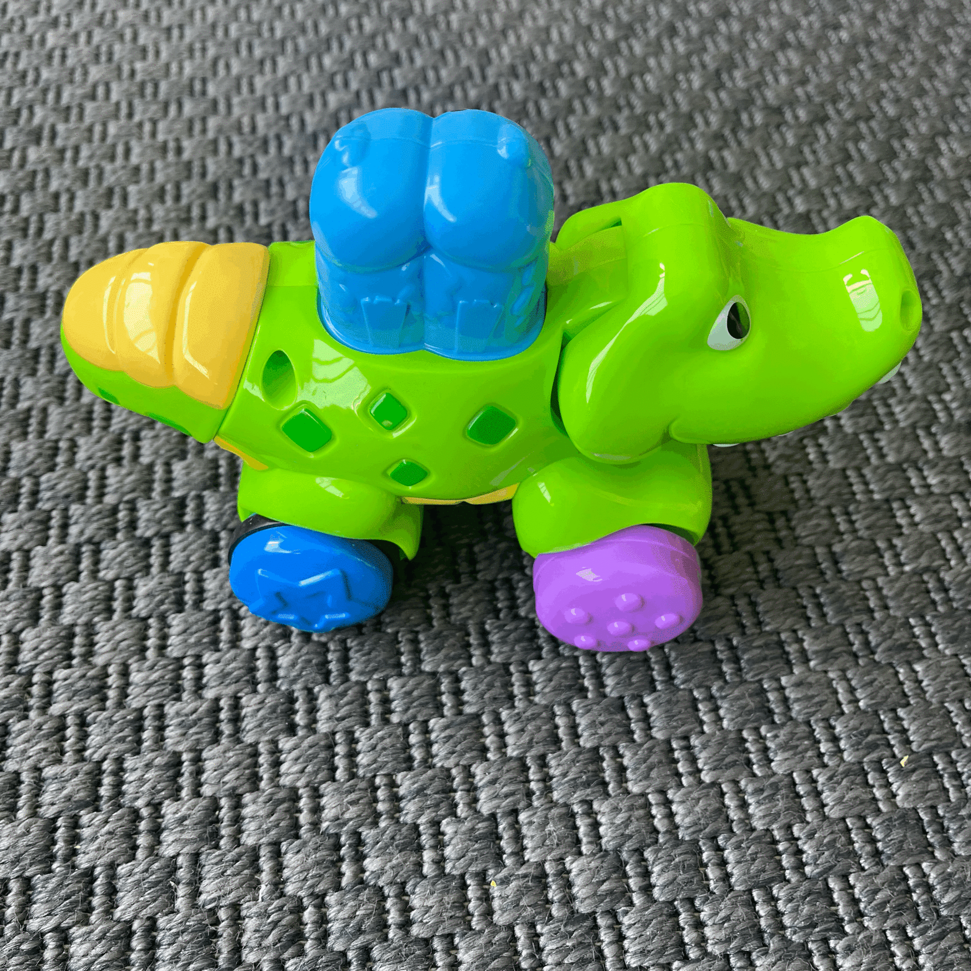 Fisher Price Press & Go Timsah Oyuncak