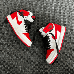 Nike Air Jordan Kırmızı Beyaz Ayakkabılar 28 Numara yılbaşı