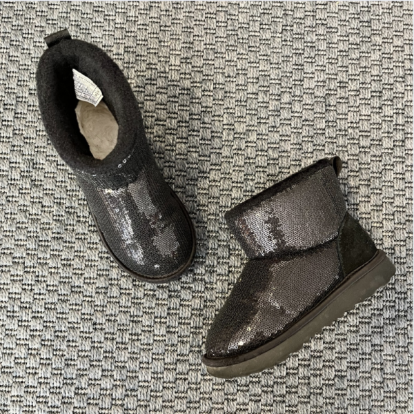 Ugg Siyah Payetli Botlar 28.5 numara kayak