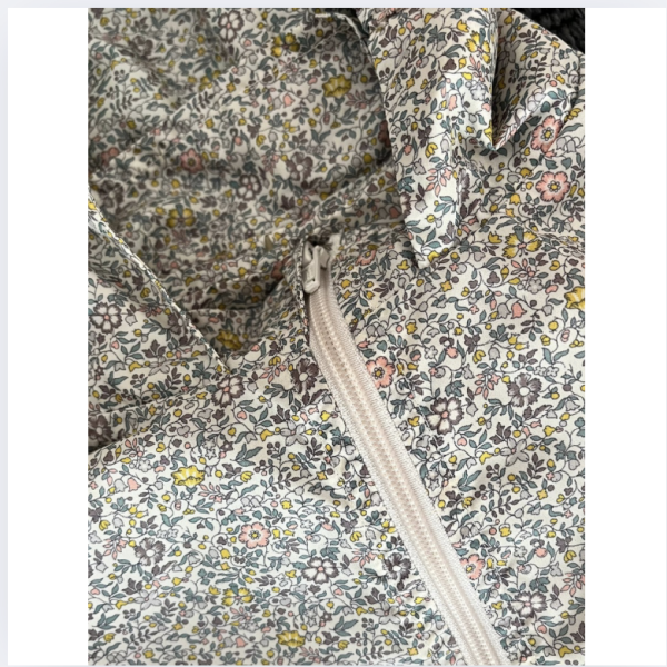 Bonpoint çiçekli yağmurluk 4 yaş