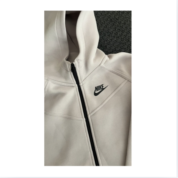 Nike Kız Çocuk Eşofman Takımı M beden 137-146cm 10 yaş