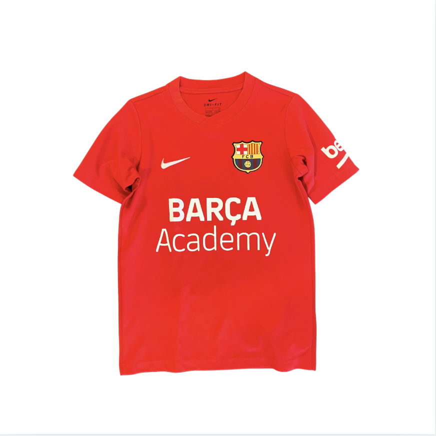 Nike Barca Academy Kırmızı Forma 8 9 yaş