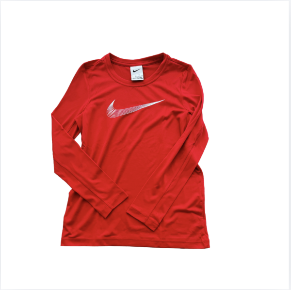 Nike Dryfit kırmız tshirt 7 8 yaş