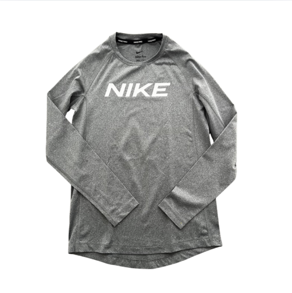 Nike Dry Fit Tshirt S beden 8 10 yaş