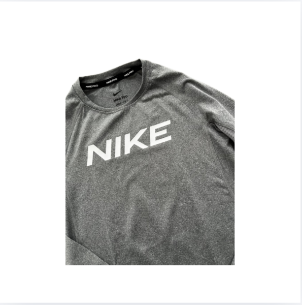 Nike Dry Fit Tshirt S beden 8 10 yaş