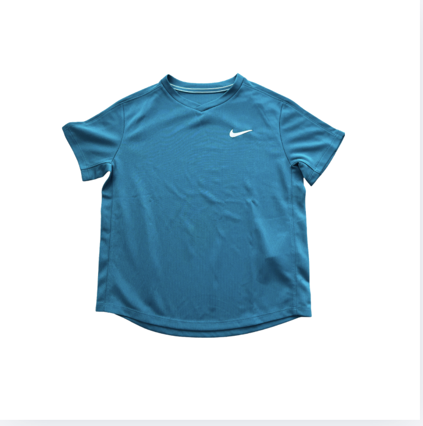 Nike Dry Fit t-shirt M beden 10 12 yaş