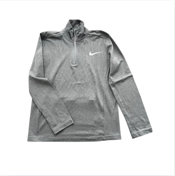 Nike Gri Uzun Kollu Day fit t shirt 8 10 yaş