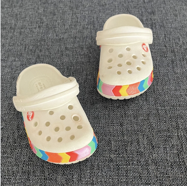 Crocs Desenli Sandaletler C5 20 21 numara