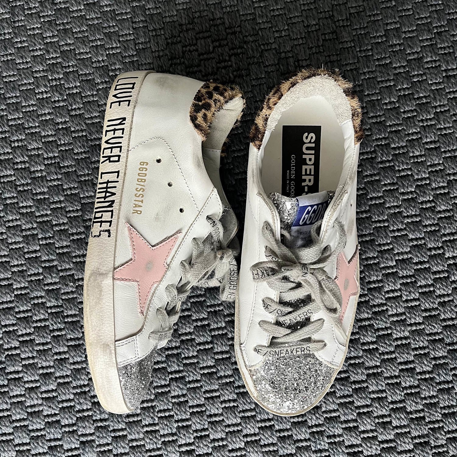 Golden Goose Deluxe Payetli 35 numara