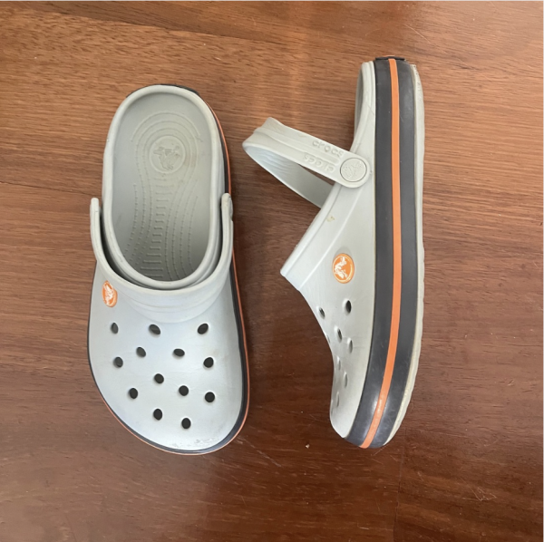 Crocs Gri Turuncu Terlikler36 37 numără