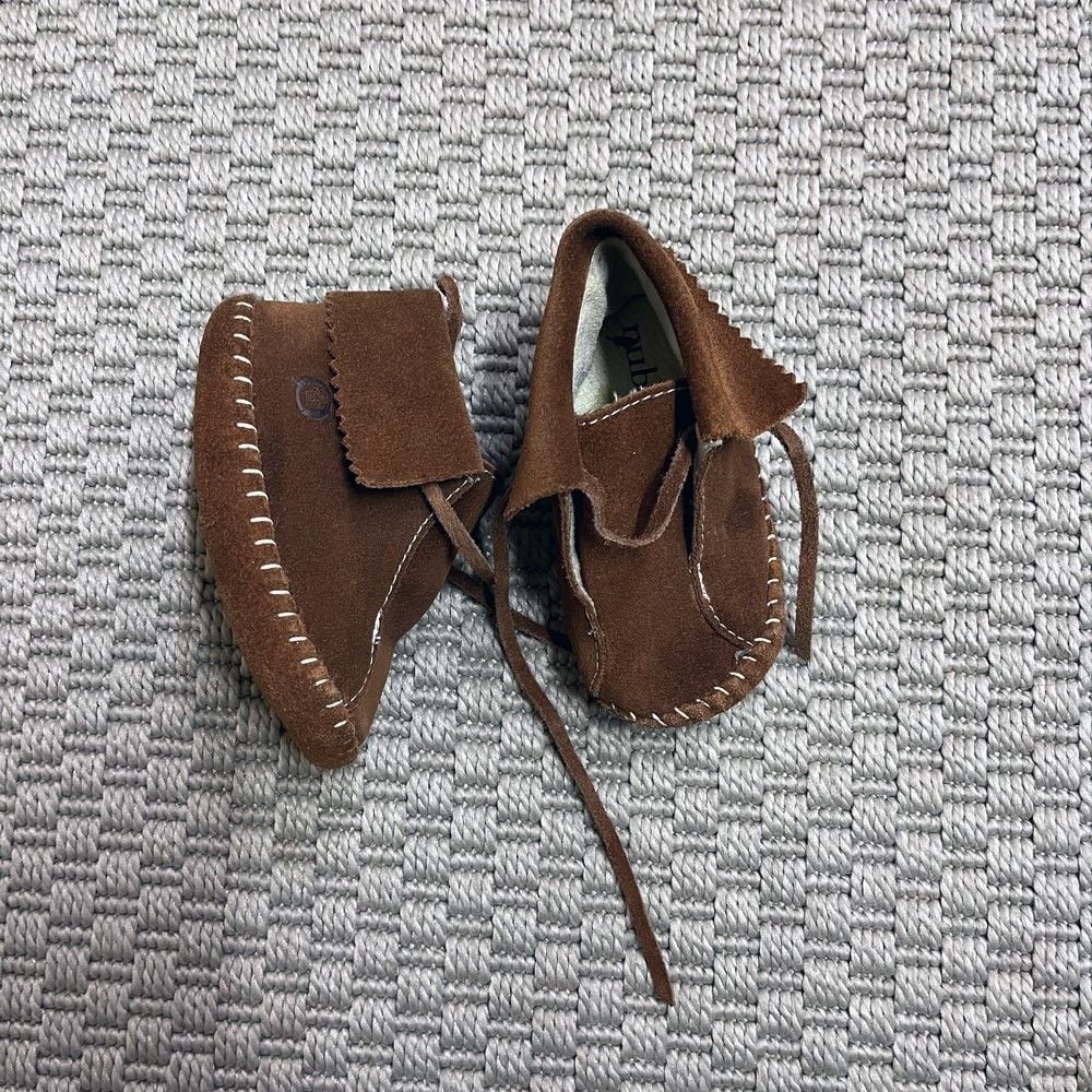 Born Kahverengi Süet Patikler 18 numara Yılbaşı