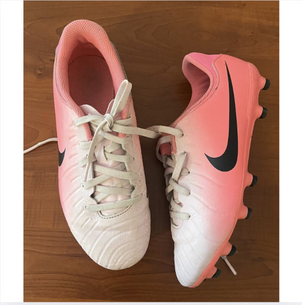 Nike Kramponlar 36.5 numără