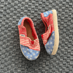 Toms Bayraklı Ayakkabılar 22 numara