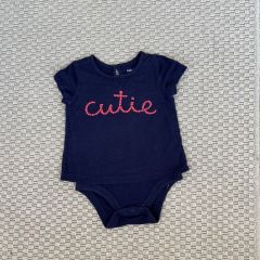 Gap Lacivert Pembe Yazılı Tshirt 6-12 ay