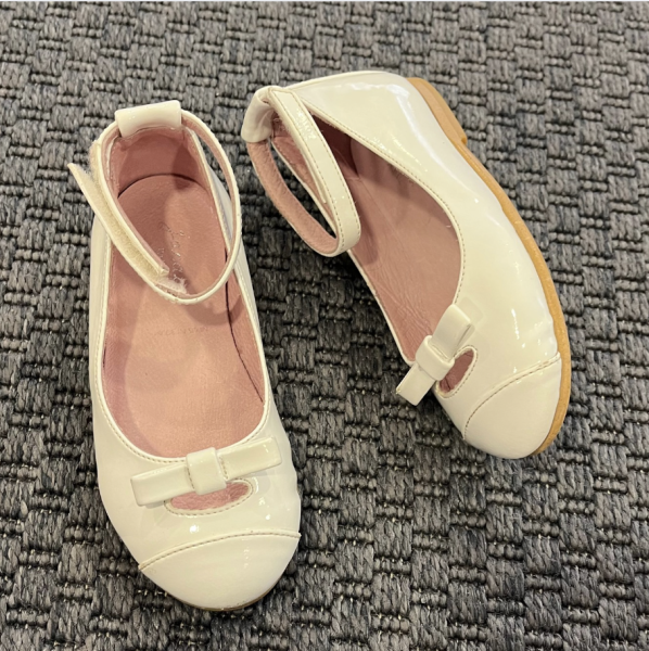 Jacadi Beyaz Rugan Babetler 24 numara yılbaşı