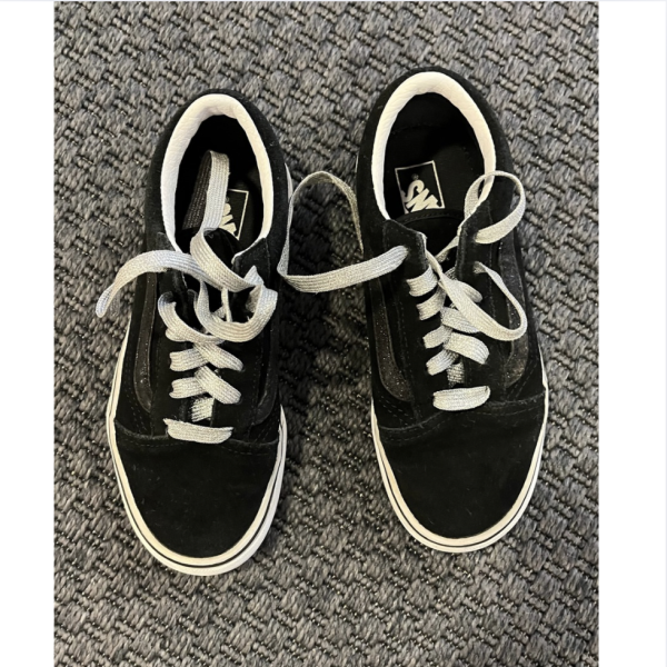 Vans Siyah Simli Ayakkabılar 32 numara