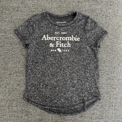 Abercrombie Siyah T shirt 7 8 yaş