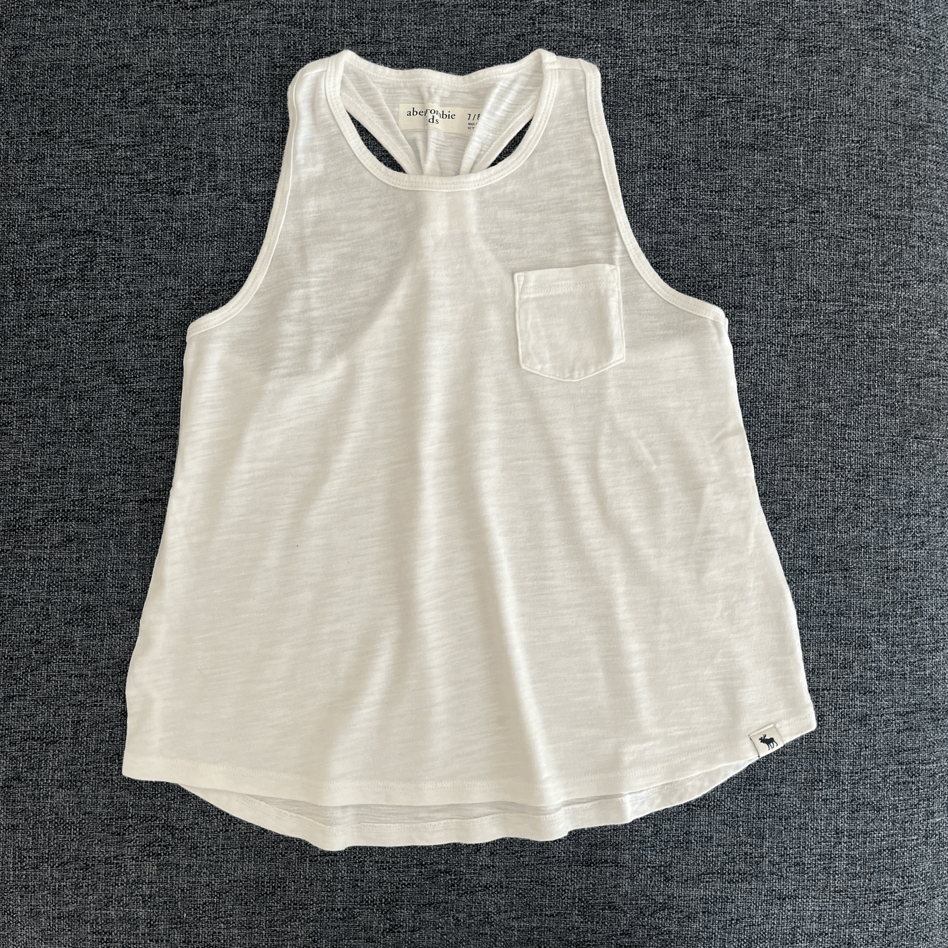 Abercrombie beyaz atlet 7 8 yaş