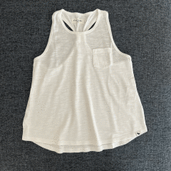 Abercrombie beyaz atlet 7 8 yaş