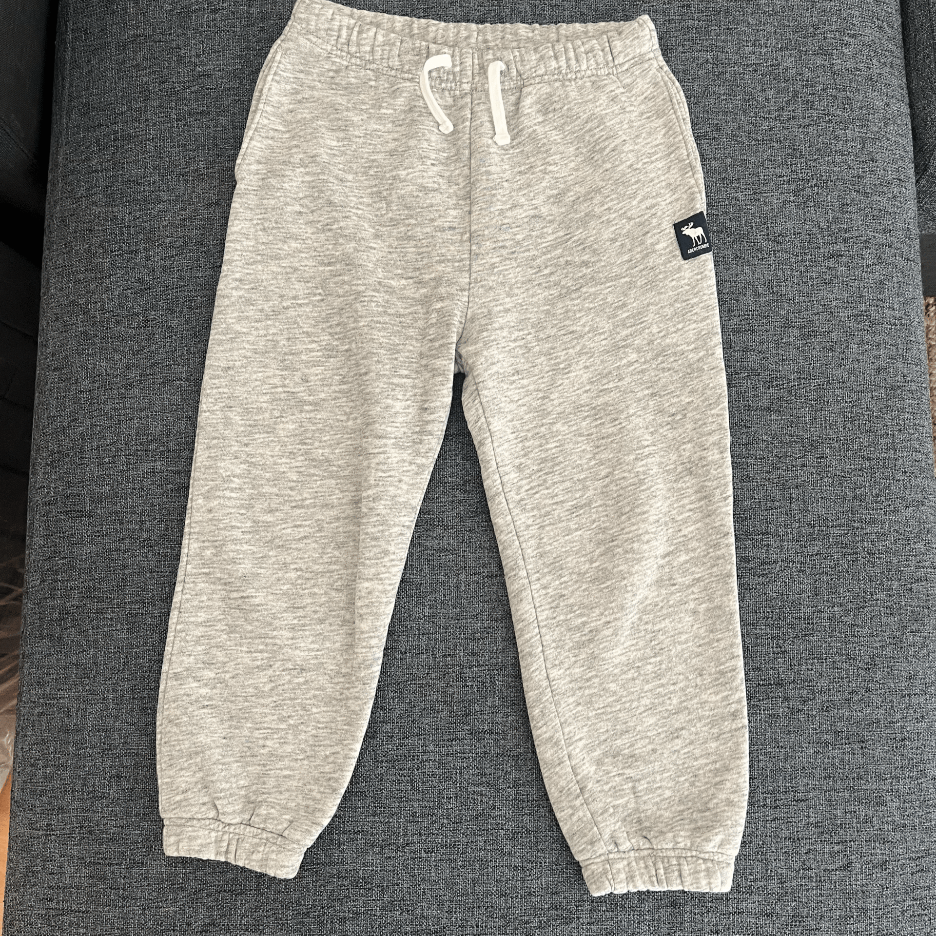 Abercrombie Gri Eşofman altı 7 8 yaş