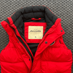 Abercrombie Kırmızı Yelek 12 14 yaş yılbaşı