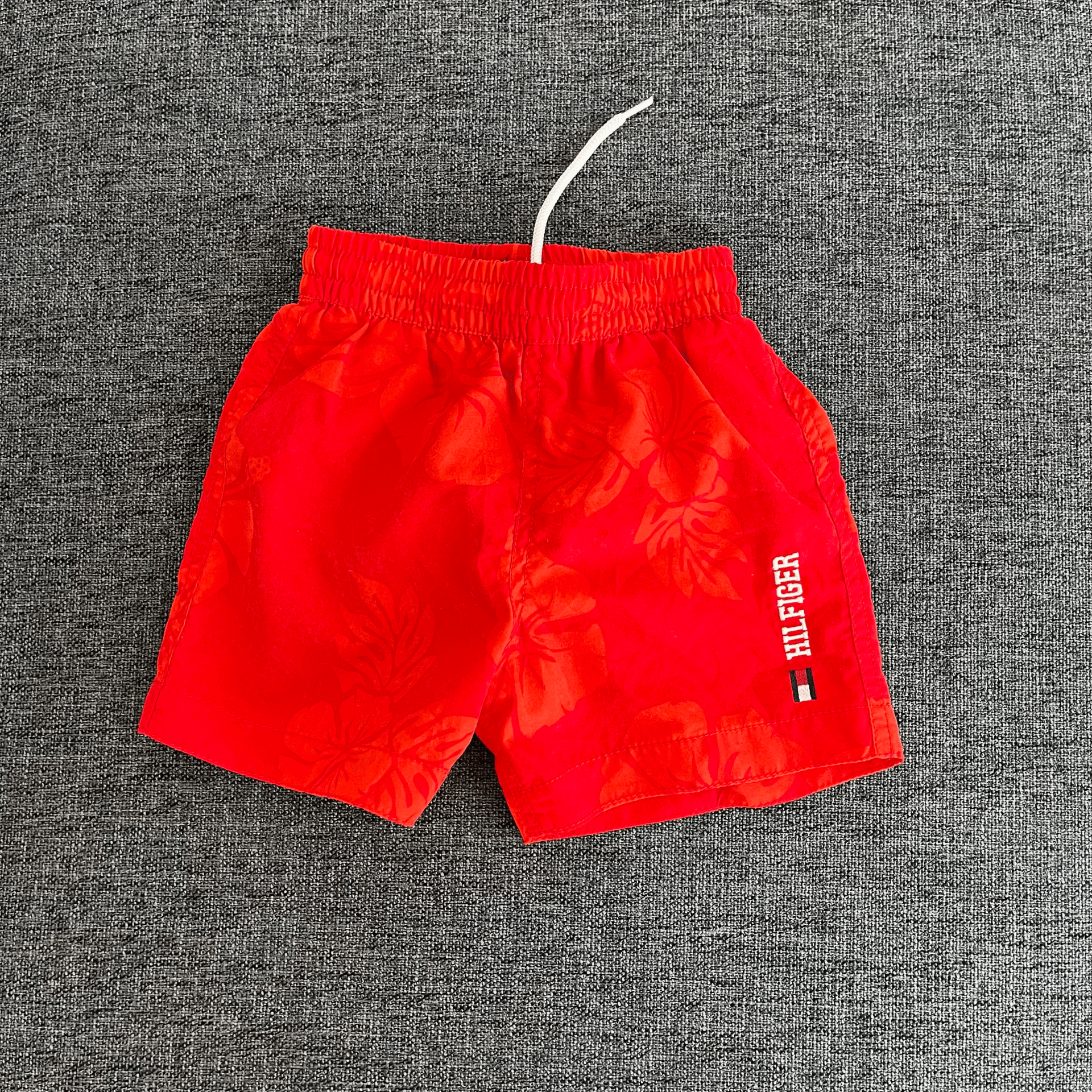 Tommy Hilfiger Kırmızı Mayo 6 9 ay