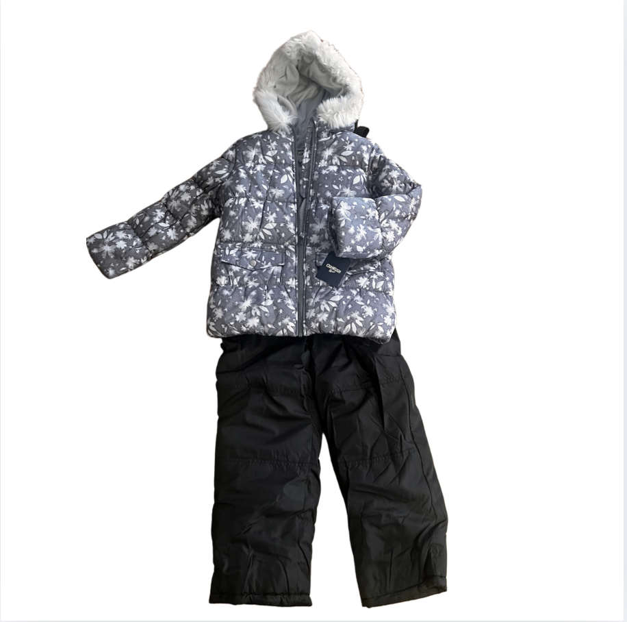 Osh Kosh Kayak Montu ve Kayak Pantolonu etiketli 8 yaş